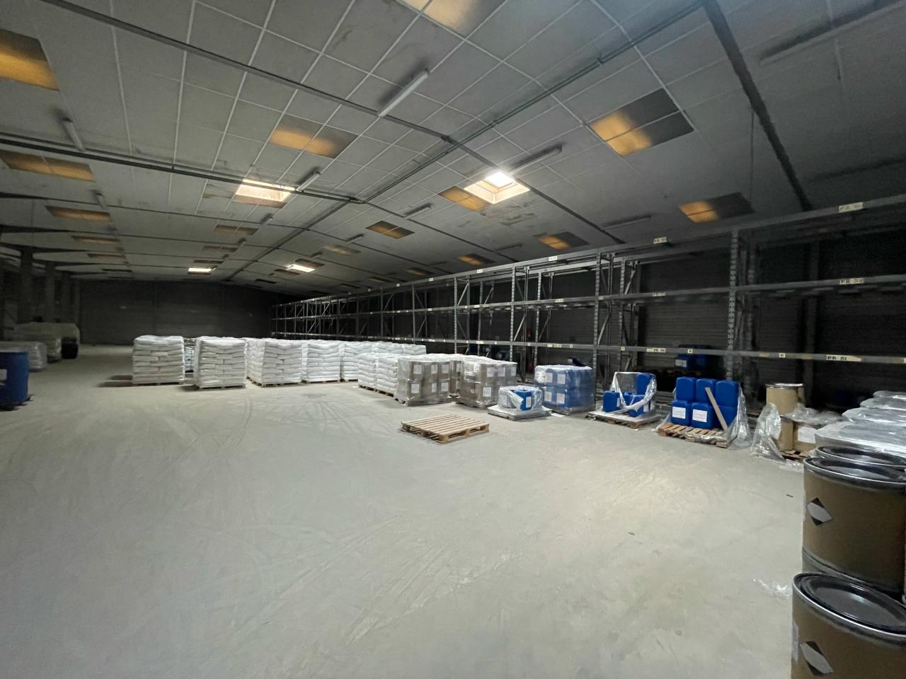 Local d'activité Saint-Quentin-Fallavier 8453m² Vente local d'activité Saint-Quentin-Fallavier Isère OVACT2530621 8